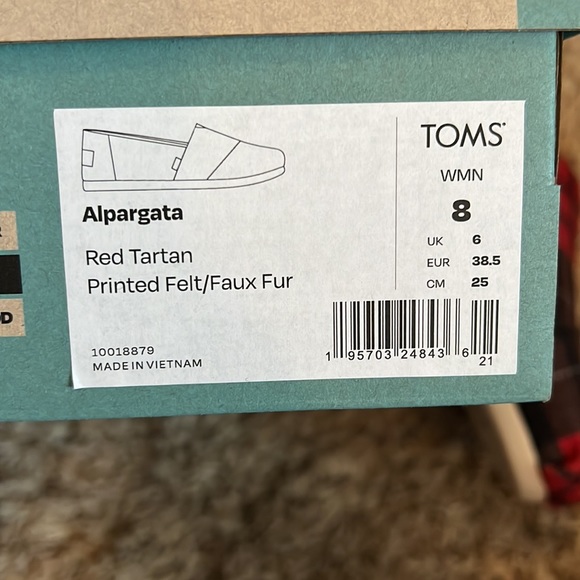 NEW Plaid - NWT Toms Red Tartan printed felt size 8. Have matching toddler size - Picture 5 of 5